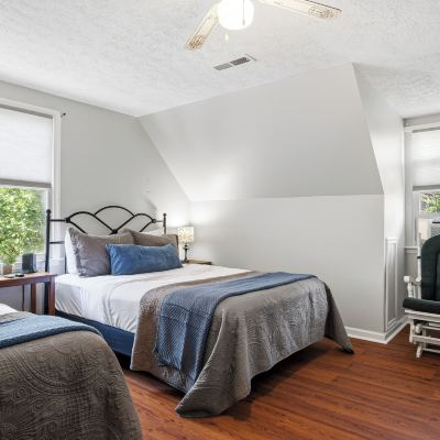 Virginia Double Queen Clay Corner Inn Promo Code