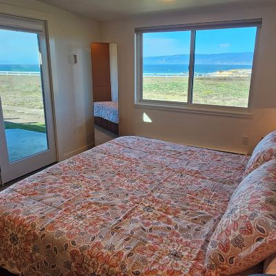 Family House, 2 Bedrooms, 2 Bathrooms, Kitchen, Fireplace, Ocean View (No Pets Allowed) Point Arena Lighthouse Promo Code