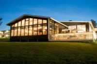 Silver Dart Lodge Hotels in 