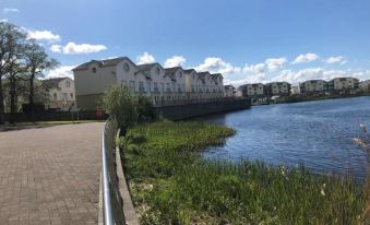 Glancys Accomadation - Housity