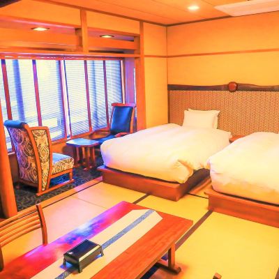 和風ツインベッドルーム(浴室・トイレ付き・マウンテンビュー)(12畳)(禁煙)(別館) 大丸温泉旅館 クーポン