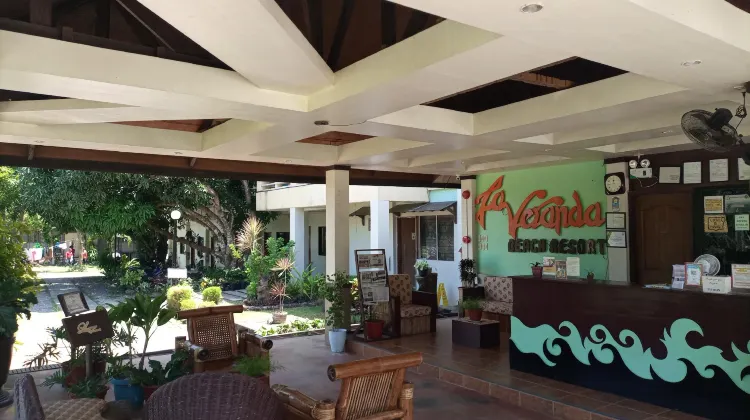 La Veranda Beach Resort Restaurant 食事・レストラン