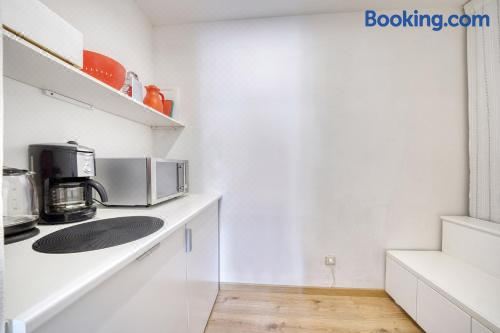 Homestwenty3 - Home Five One-Bedroom Apartment