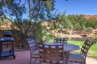 Entrada Waterside Studio Villa w/Kitchenette & Private Garage Hotéis em 