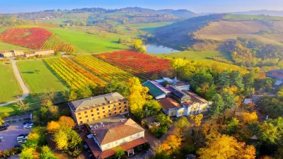 Hotel Terme Salvarola Отели в г. 