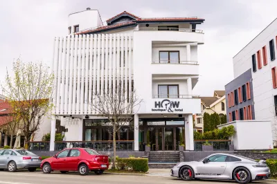 HOW Boutique and Hotel Отели в г. 