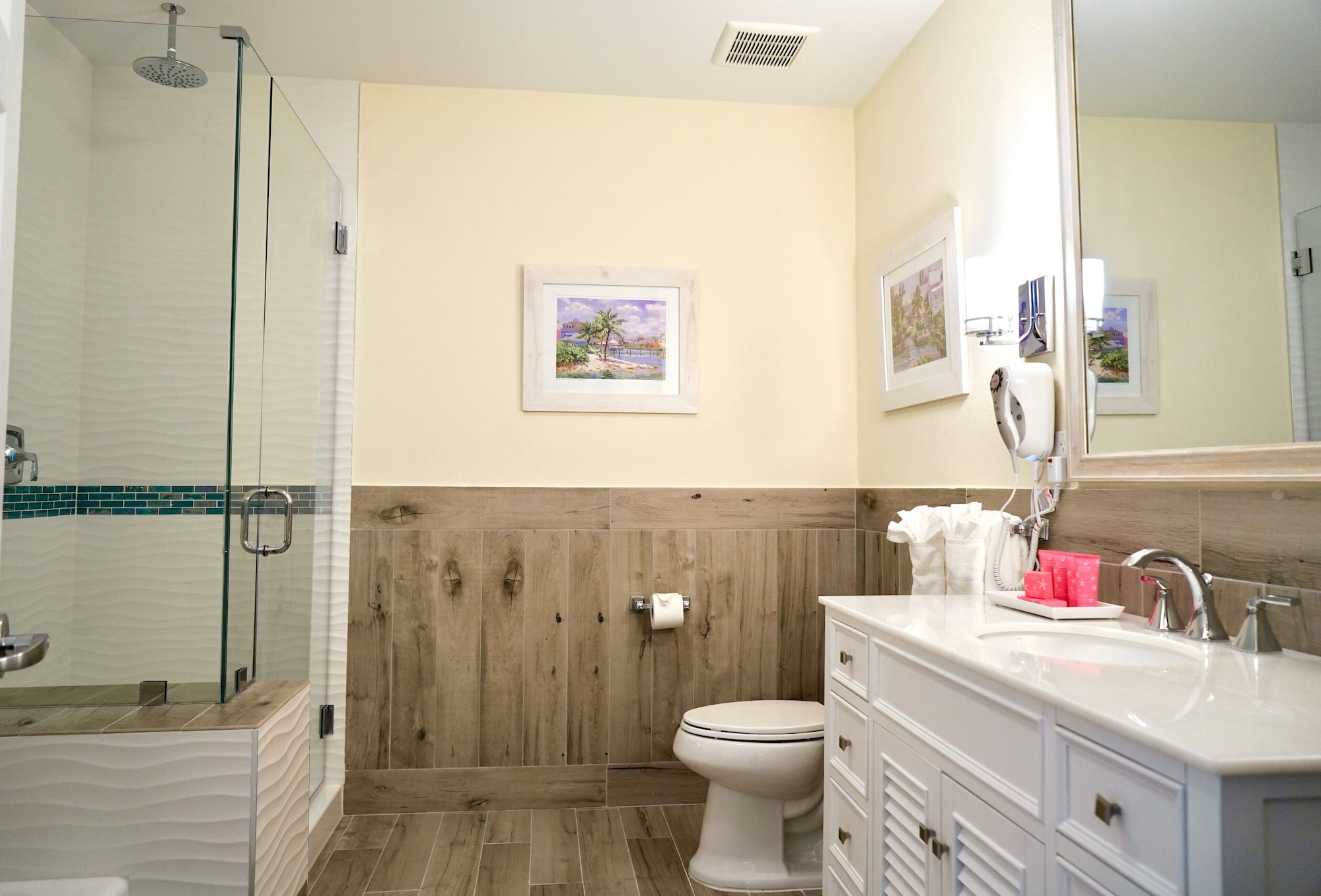 华丽客房， 2 张大床， 环礁湖景观