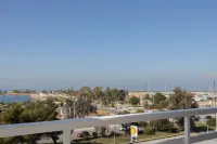 Luxurious 3-Bedroom Seaside Retreat Fully Renovated in 2025