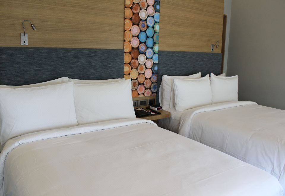 Aloft New Delhi AerocityAloft, Room, 2 Twin Beds, Pool View