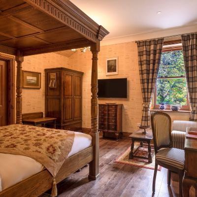 Four Poster Junior Suite The Whispering Pine Lodge Promo Code