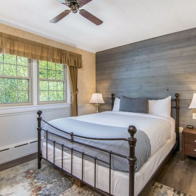 Queen Room Grey Fox Inn Promo Code