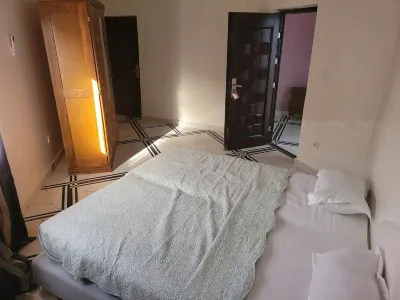 Chez Medzo Hôtels à : 