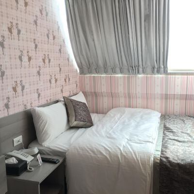 標準景觀雙人房 台北愛玩客酒店優惠