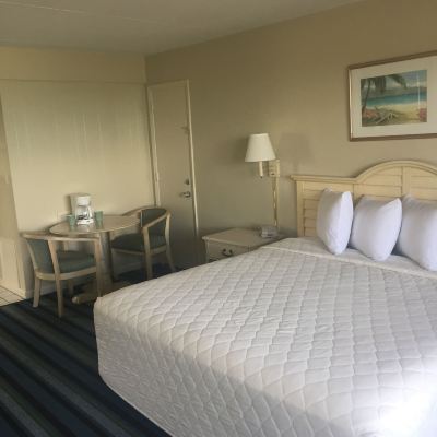 Basic Room, 1 King Bed, Ocean View (3 Story Walk up) Windsurfer Hotel Promo Code