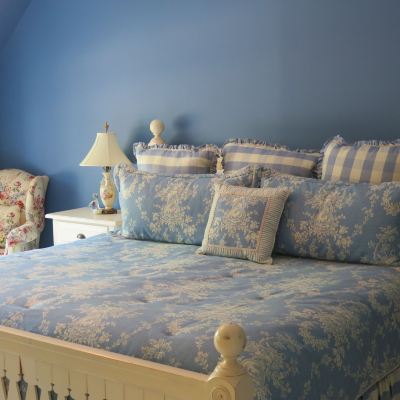 Room, Private Bathroom (Cottage) Yellow House Bed and Breakfast Promo Code