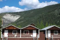 Triple J Hotel Отели в г. 