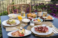 Ca's Xorc Luxury Retreat - Adults Only