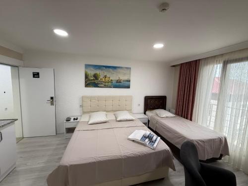 带阳台的三人房