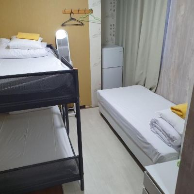 205_Quadruple Room (All-in One Bathroom, No Smoking) 新宿 Sky Capsule クーポン