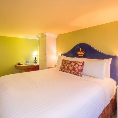 7-豪華特大床 喬治國王飯店優惠