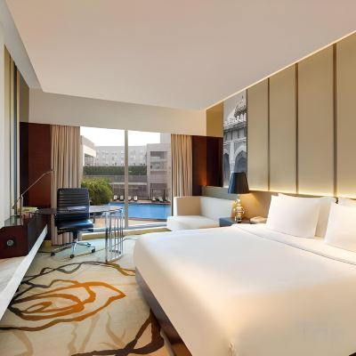 豪華特大床房 德里航空城自豪廣場飯店優惠