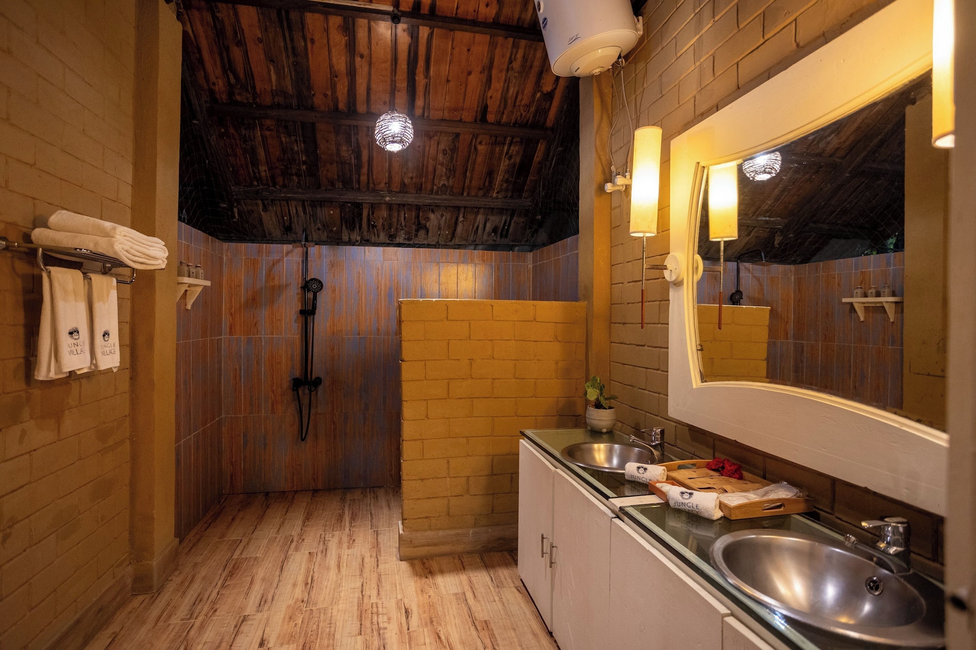 高级双床小木屋