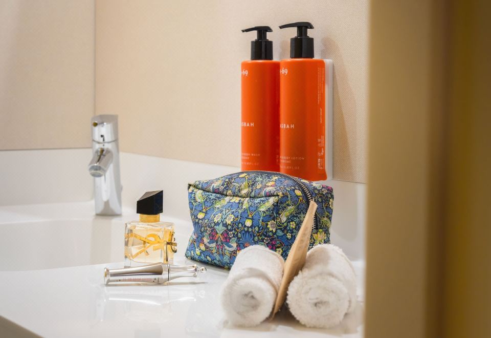 Hotel Maison Louise Lille Centre - Handwritten CollectionSuperior Room With 2 Single Beds