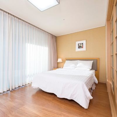 오크 더블룸 메이힐스 리조트 쿠폰