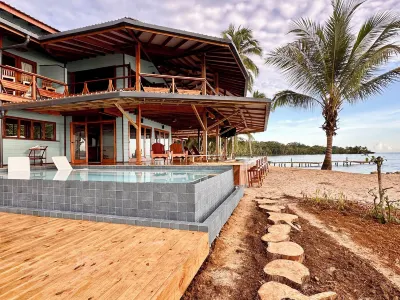 Bocas Beachfront Lodge Hotels in 