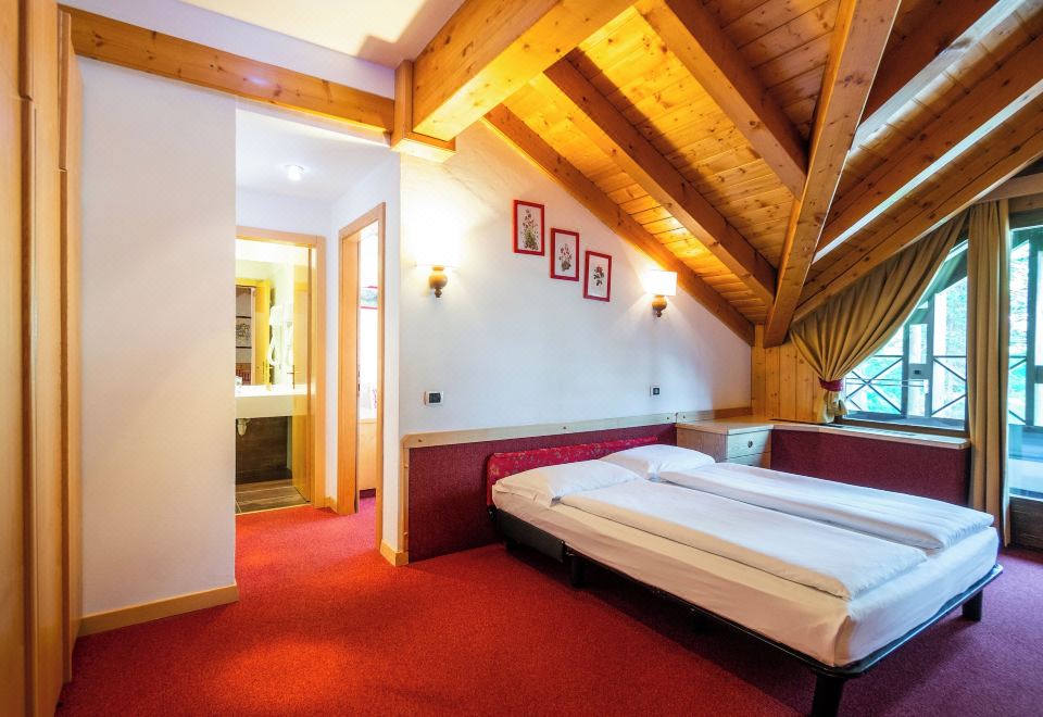 公寓一卧室房（4人阁楼）