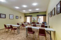 Comfort Suites