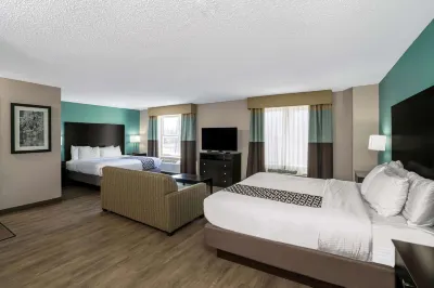 La Quinta Inn & Suites by Wyndham Lebanon Hotels in 