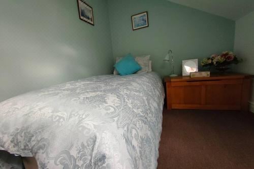 BT 9 Granny Flat & Walled Garden Two-Bedroom Apartment