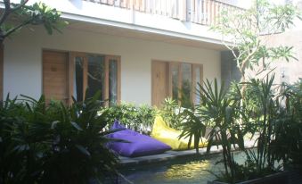 Jukung Guest House