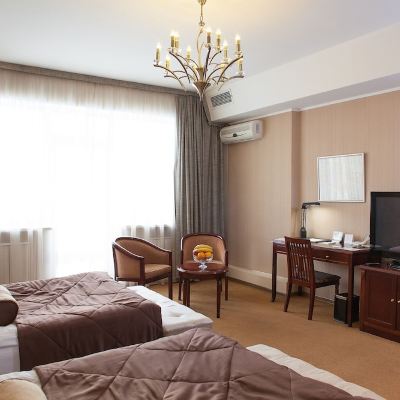 Twin Room Golden Dragon Promo Code