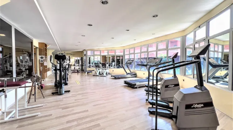 スパ ホテル コロッセア テルマル 施設