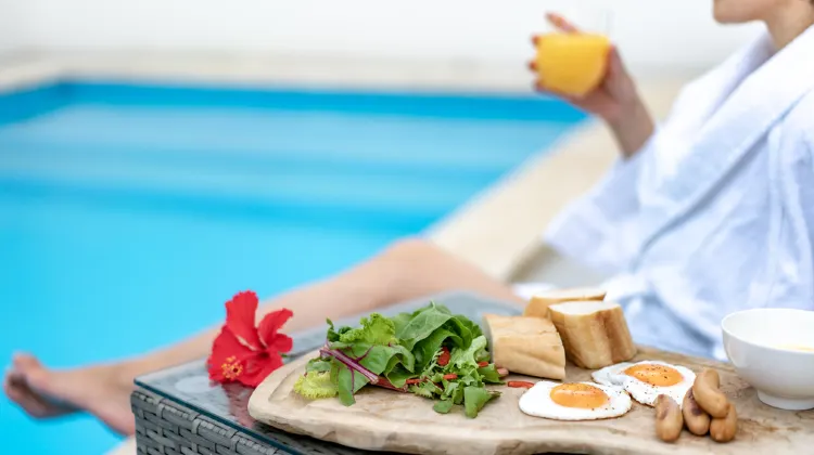 ヴィラ コンテ 食事・レストラン