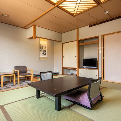 コンパクト、和風風呂付 尾瀬を望む　老神温泉「源泉湯の宿　紫翠亭」 クーポン