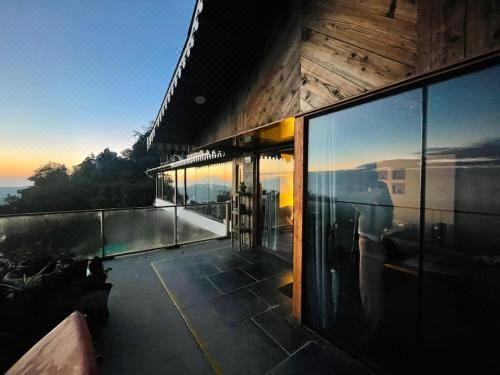 豪华双人房（带阳台）