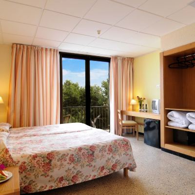 Standard Double Room Hotel Balear Promo Code