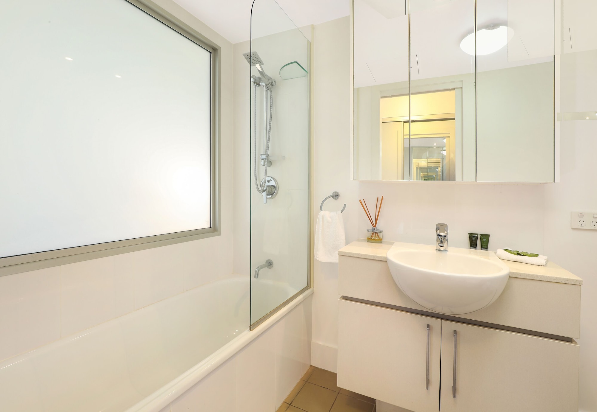 豪华两卧室公寓