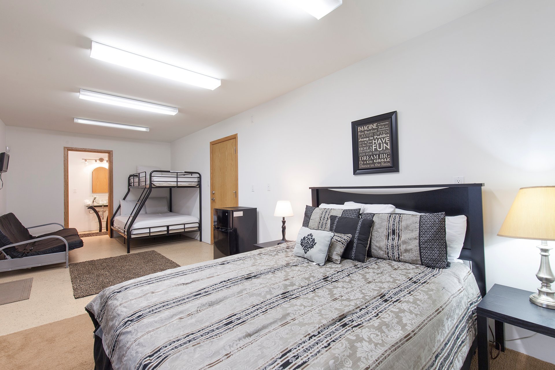 热带乐园带私人泳池和热水浴缸-宽敞度假屋