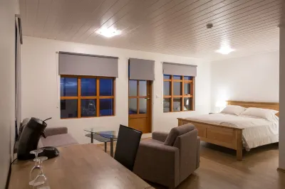 Malarhorn Accommodations Ξενοδοχεία στην πόλη 