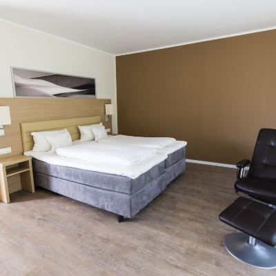 Deluxe Studio Bonnox Boardinghouse & Hotel Promo Code