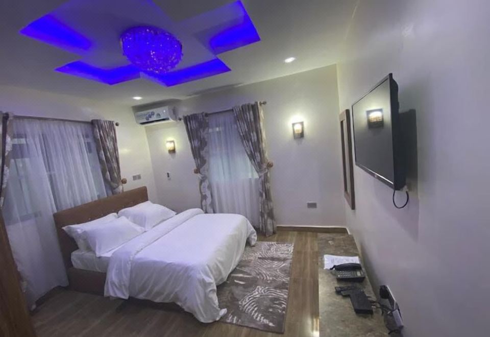 经济型公寓， 阳台， 城市景观