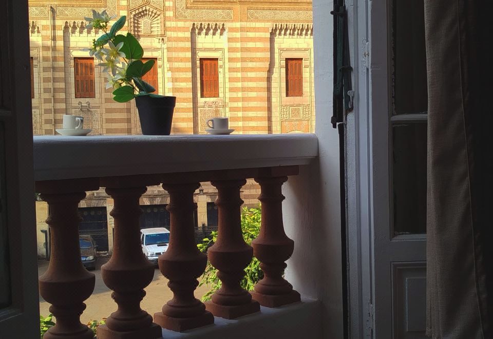 Royal Central Home in CairoSuperior Apartment With City View