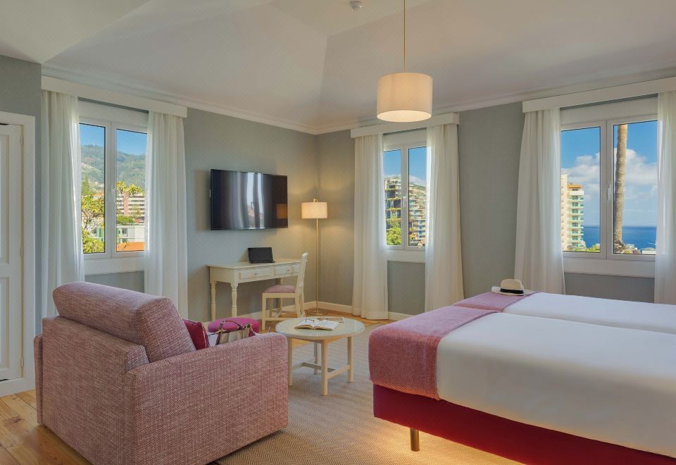 部分海景精致套房