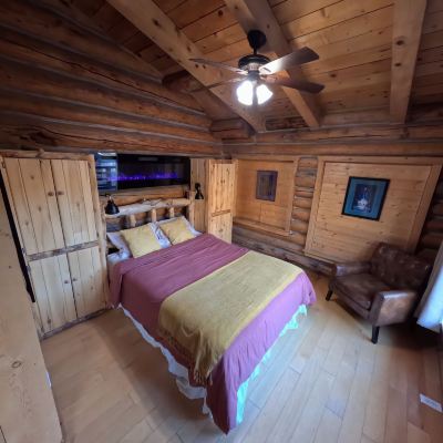 Standard Suite, 1 Queen Bed with Sofa Bed, Terrace, Hill View (9) Boulder Mountain Guest Ranch Promo Code