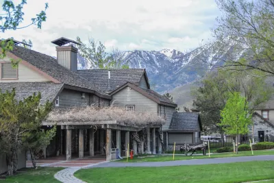 Holiday Inn Club Vacations DAVID WALLEY'S RESORT by IHG Hotels in 