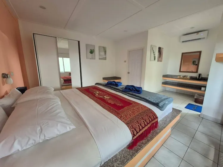 ดีลักซ์พรีเมียมบังกะโล